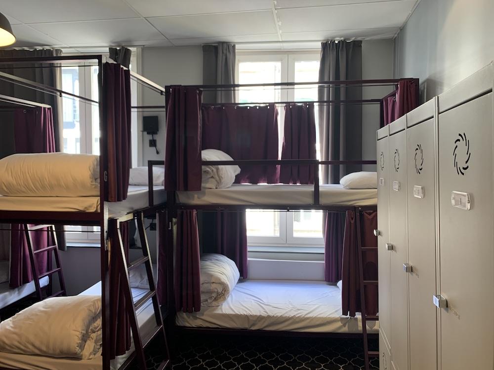 Hotel Safestay Grand Place 3*